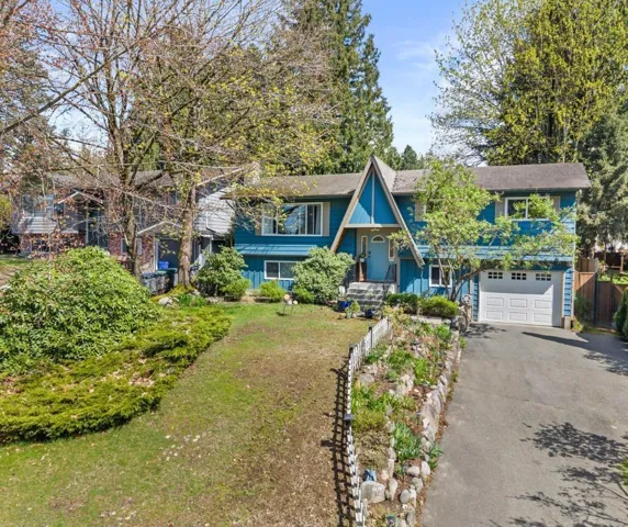 5866 179A STREET, Surrey, British Columbia V3S4K3