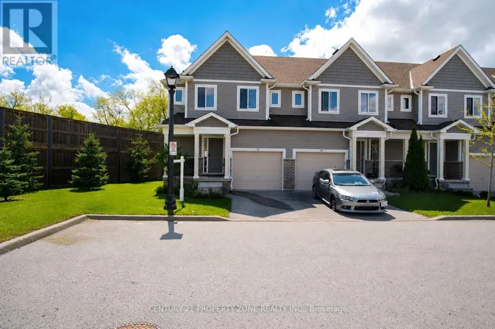 12 - 60 CANTERBURY DRIVE, St. Catharines (Oakdale), Ontario L2P0E7