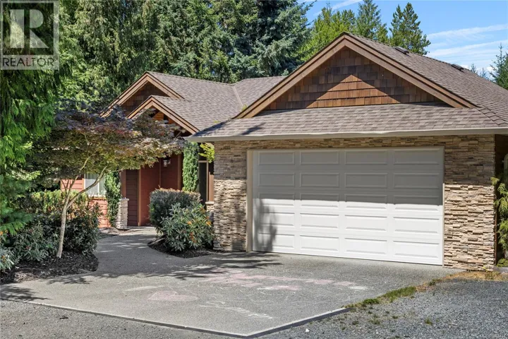 1755 Galvin Pl, Qualicum Beach, British Columbia V9K2V3