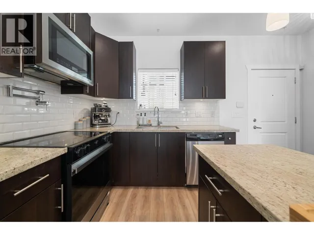 223 368 ELLESMERE AVENUE, Burnaby, British Columbia V5B3S9