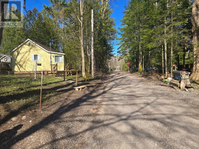 18 HARRAS AVENUE, Tiny, Ontario L0L2J0