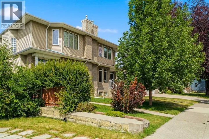 256 43 Avenue NW, Calgary, Alberta T2K0H6