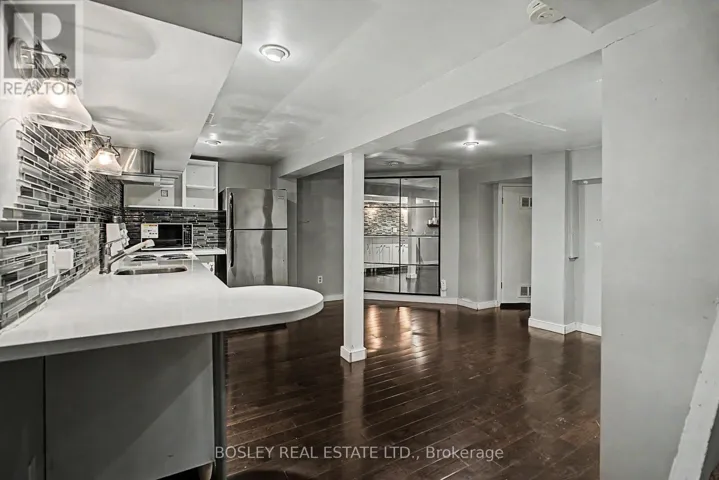 LOWER - 254 BROADWAY AVENUE, Toronto (Mount Pleasant East), Ontario M4P1V9