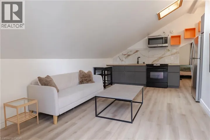 57 RUPERT Court Unit# Upper, Hamilton, Ontario L8W2Y8