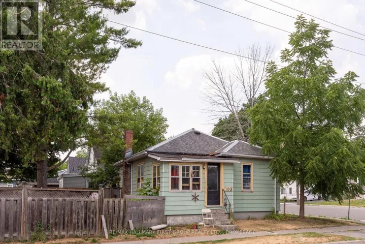 103 CENTRE STREET, Deseronto (Deseronto (Town)), Ontario K0K1X0