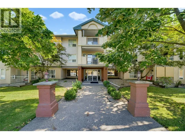250 5 Street SE Unit# 111, Salmon Arm, British Columbia V1E1J8