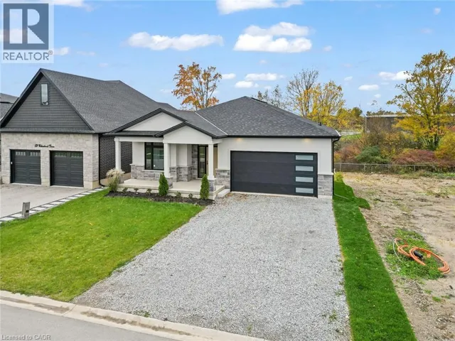 149 WILLOWBROOK Drive, Welland, Ontario L3C0G2