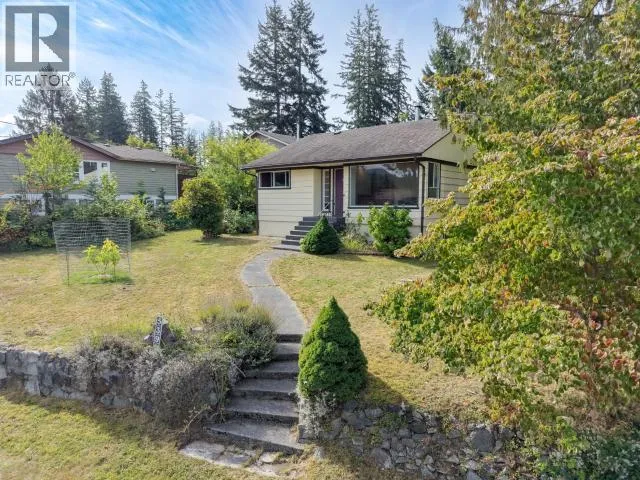 5392 DALE AVE, Powell River, British Columbia V8A3W2