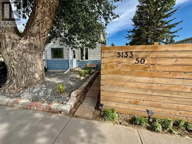 5133 50 Street, Provost, Alberta T0B3S0