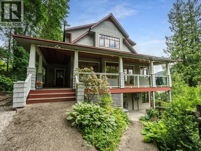 711 Regent Street, Nelson, British Columbia V1L5W5
