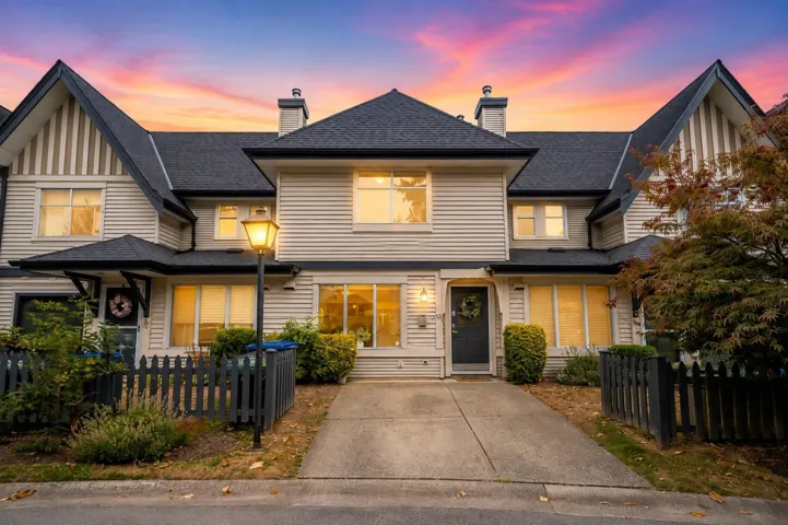 63 18883 65 AVENUE, Surrey, British Columbia V3S8Y2