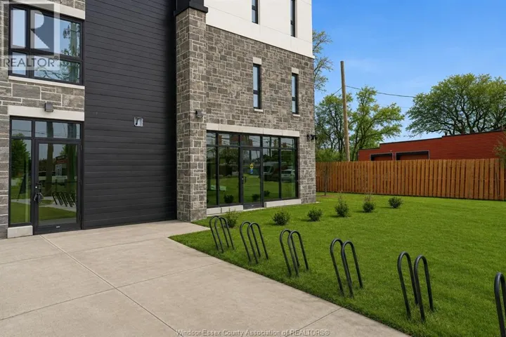 11646 TECUMSEH ROAD East Unit# CR 2, Windsor, Ontario N8N1L7