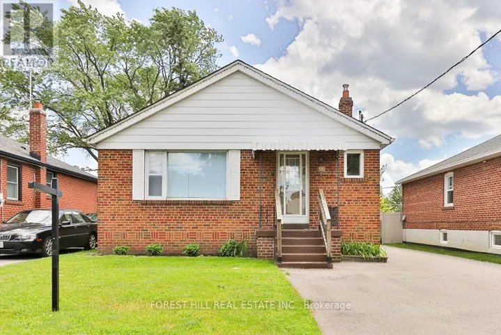 19 SILVERCREST AVENUE, Toronto (Alderwood), Ontario M8W2S3