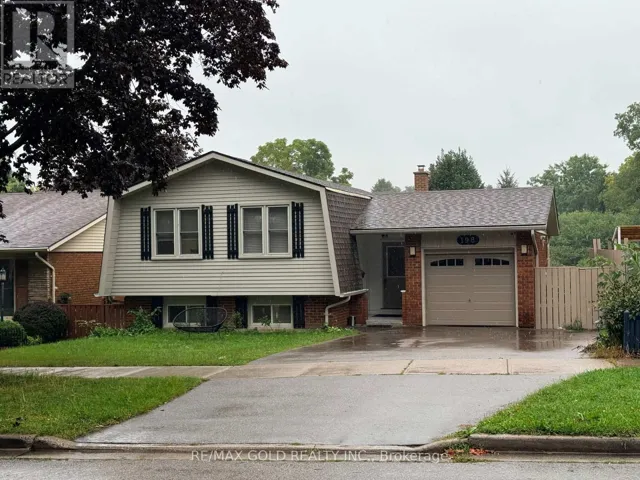 198 COACH HILL DRIVE, Kitchener, Ontario N2E1P4