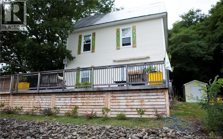 123 Bridge Street, Woodstock, New Brunswick E7M5Y7