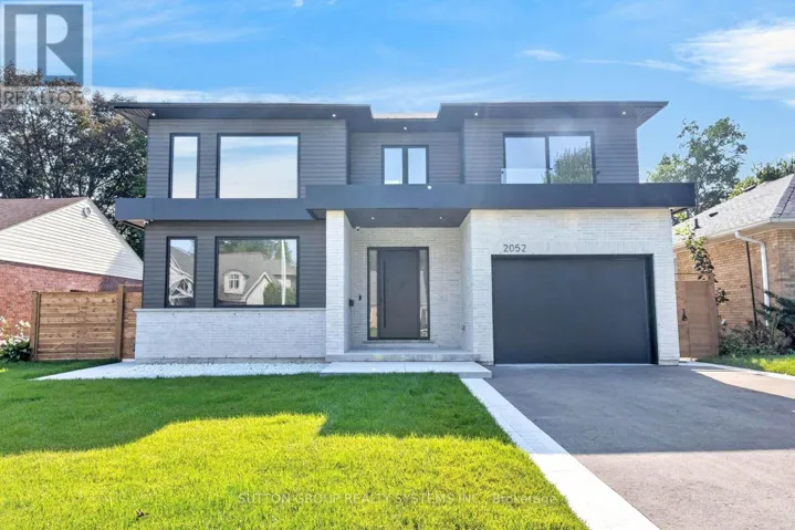 2052 REDAN DRIVE, Mississauga (Lakeview), Ontario L4Y1N8