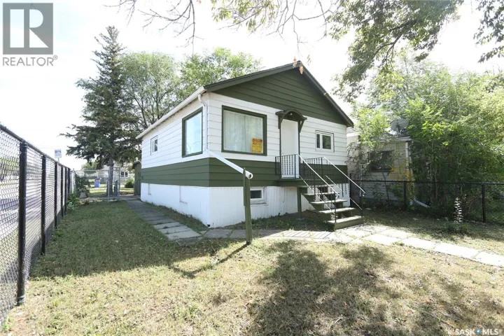 903 Robinson STREET, Regina, Saskatchewan S4T2M6