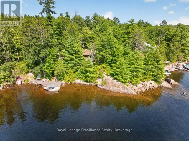125 MAZINAW LAKE BOAT ACCESS, Addington Highlands (Addington Highlands), Ontario K0H1K0