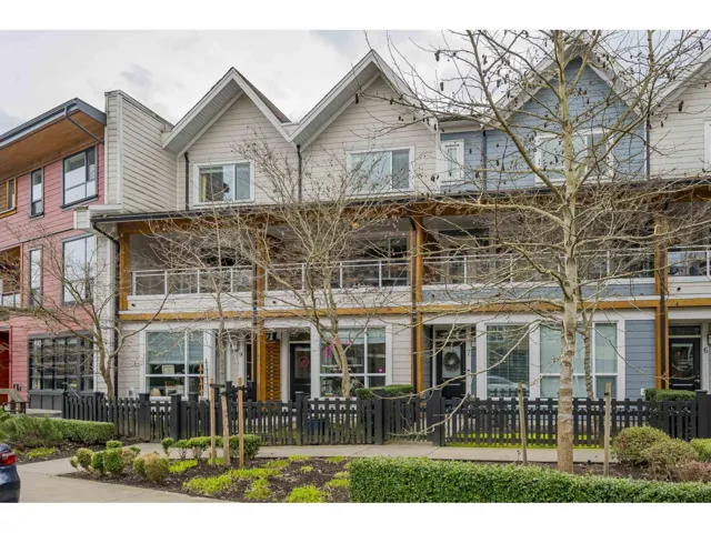 8 23230 BILLY BROWN ROAD, Langley, British Columbia V1M4G1