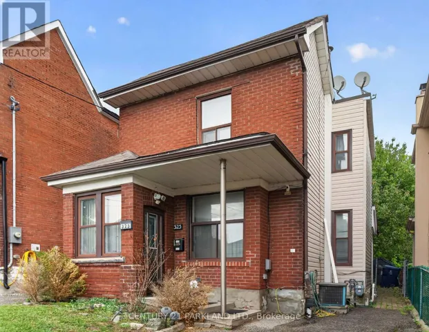 323 NAIRN AVENUE, Toronto (Caledonia-Fairbank), Ontario M6E4H9