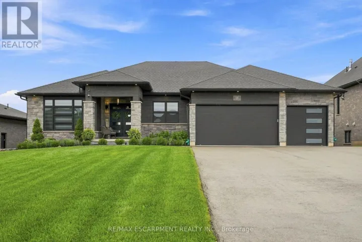 14 HUDSON DRIVE, Brantford, Ontario N3T0V6