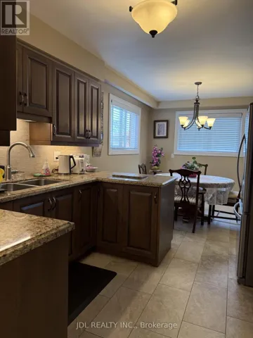 ROOM - 28 ORANGEWOOD CRESCENT, Toronto (L'Amoreaux), Ontario M1W1C6