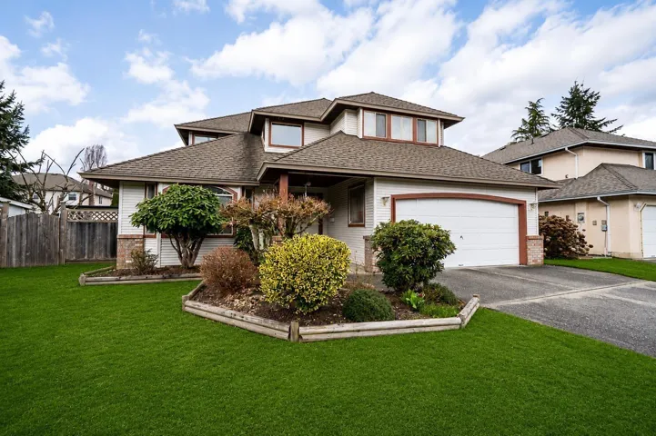16156 94A AVENUE, Surrey, British Columbia V4N3A2