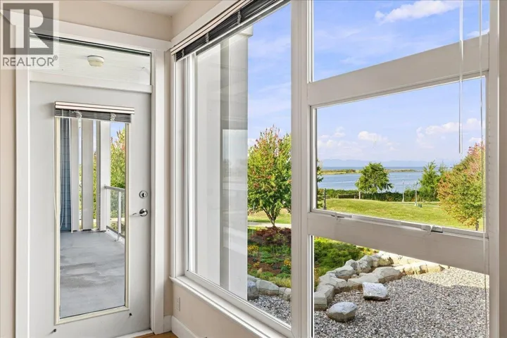 323 4500 WESTWATER DRIVE, Richmond, British Columbia V7E6S1