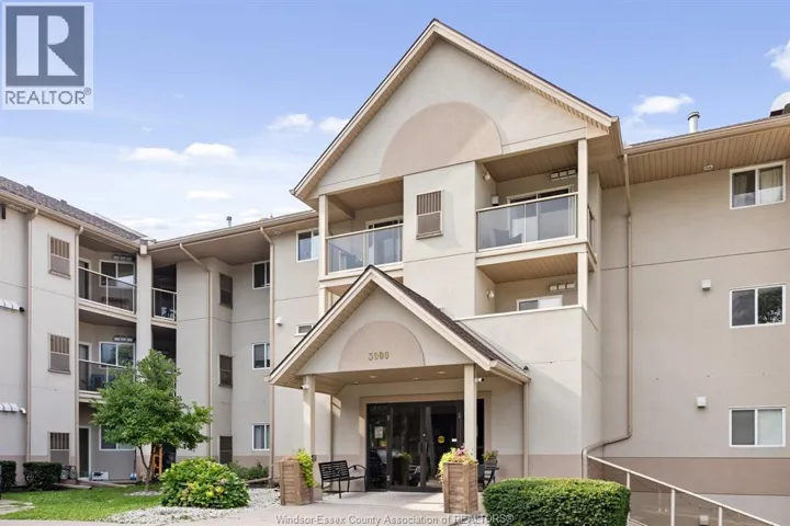 3000 SANDWICH STREET East Unit# 413, Windsor, Ontario N9C4G3