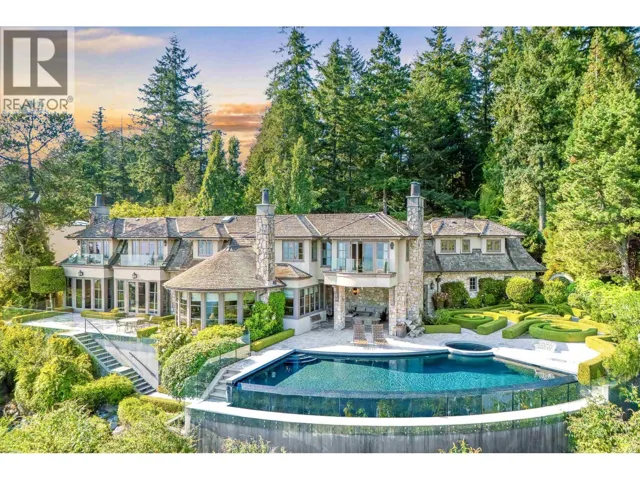 4672 CLOVELLY WALK, West Vancouver, British Columbia V7W1H5