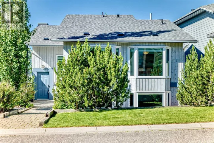 31 Ranchridge Way NW, Calgary, Alberta T3G1Z8