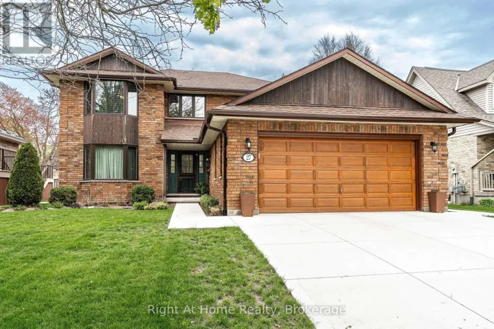 27 KAY STREET, Stratford, Ontario N5A7R7