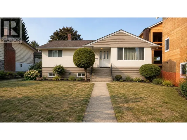 6325 NAPIER STREET, Burnaby, British Columbia V5B2B9