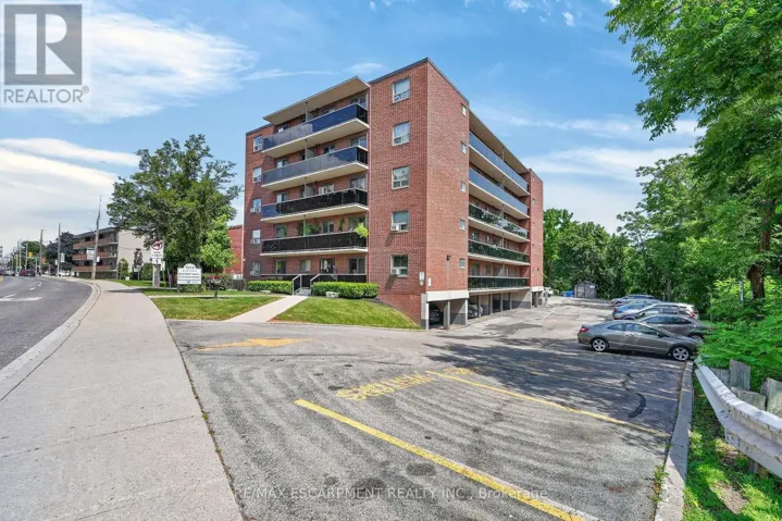 52 - 2373 KING STREET E, Hamilton (Bartonville), Ontario L8K1X9