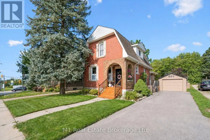 691 ST ANDREW STREET W, Centre Wellington (Fergus), Ontario N1M1P7