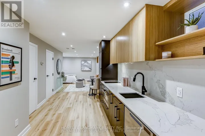 LOWER - 28 GARNOCK AVENUE SE, Toronto (North Riverdale), Ontario M4K1K5