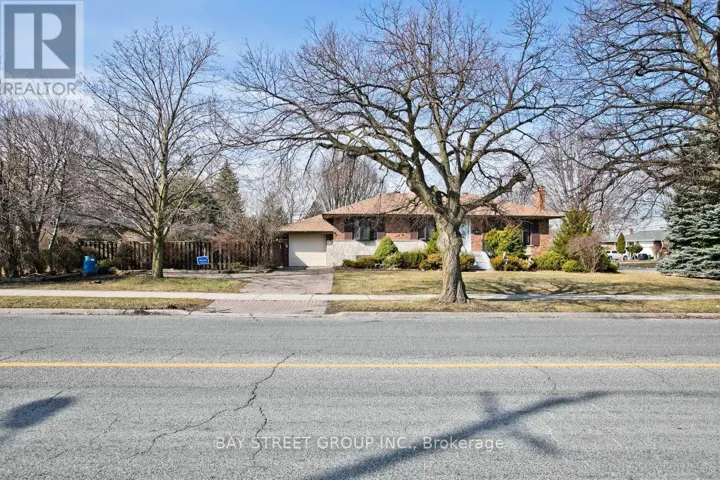 67 ELVASTON DRIVE, Toronto (Victoria Village), Ontario M4A1N5