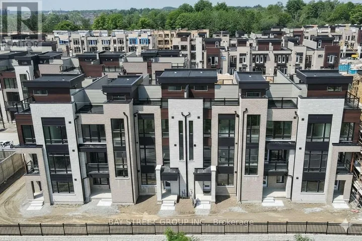 51 CREDIT LANE, Richmond Hill (Jefferson), Ontario L4E1G9
