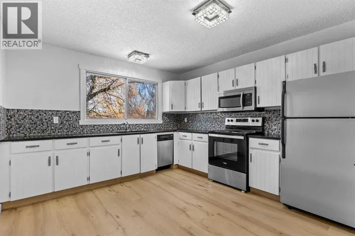 7006A Bowness Road NW, Calgary, Alberta T3B0G4