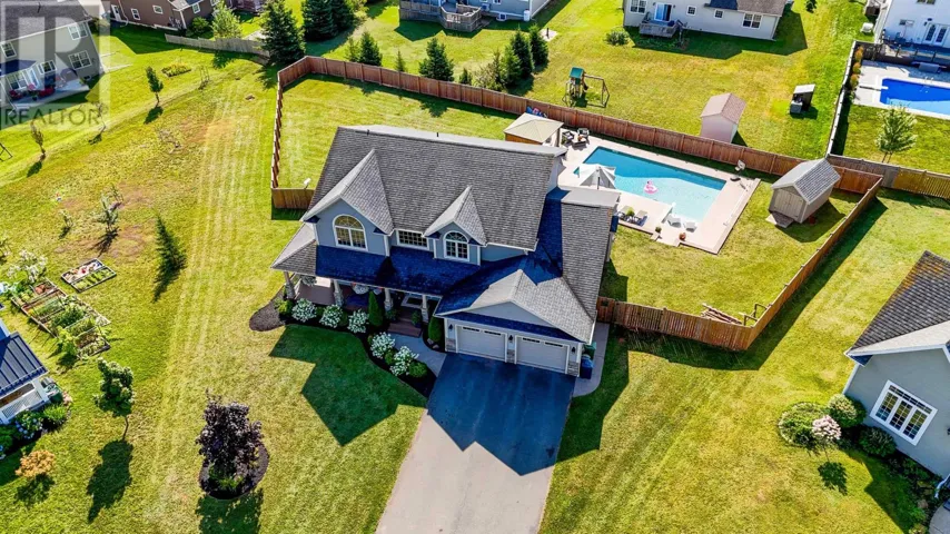 14 Somerset, Stratford, Prince Edward Island C1B0J2