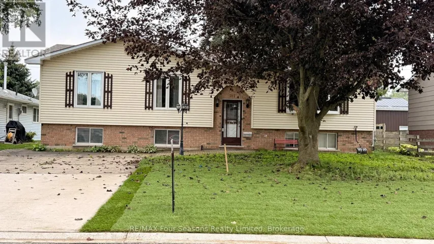 317 BRICKER STREET, Saugeen Shores, Ontario N0H2C1