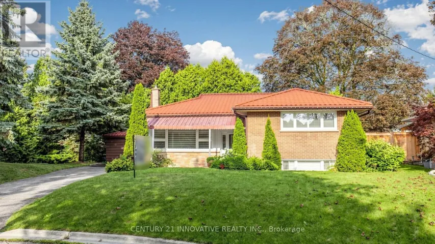 161 HEATHER COURT, Oshawa (Eastdale), Ontario L1G6M2