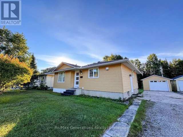 34 REDWING AVENUE, Manitouwadge, Ontario P0T2C0