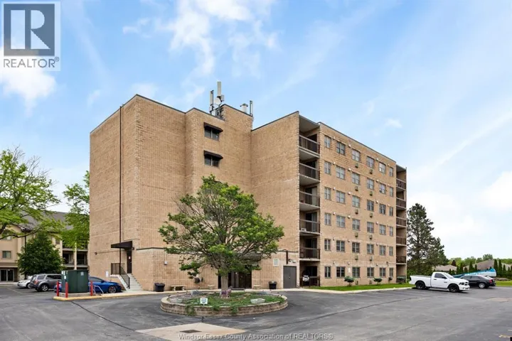 1905 NORMANDY Unit# 405, LaSalle, Ontario N9H1P9