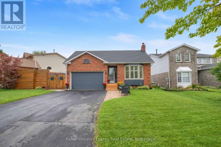 831 LAVIS STREET, Oshawa (Pinecrest), Ontario L1K1W8