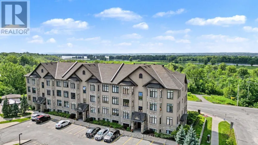 7 - 10 PRESTIGE CIRCLE, Ottawa, Ontario K4A0W9