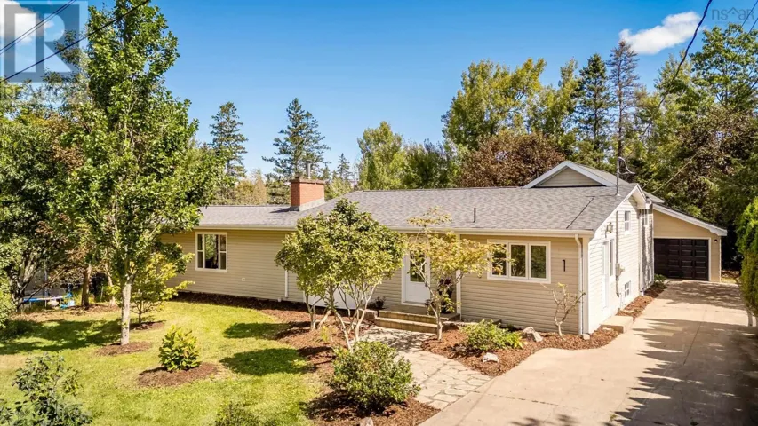 1 Sylvan Drive, Wolfville, Nova Scotia B4P1X6