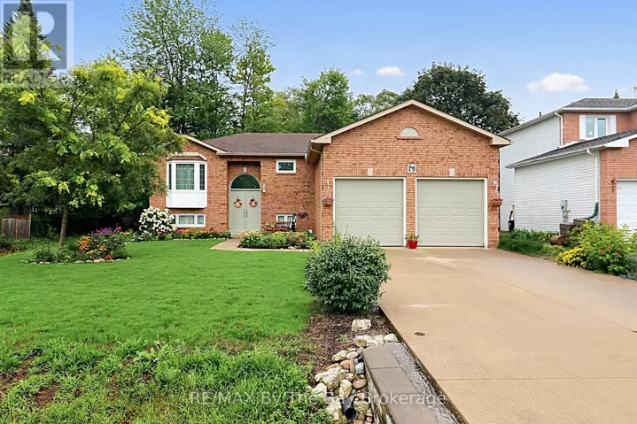 49 ROYAL BEECH DRIVE, Wasaga Beach, Ontario L9Z1H3