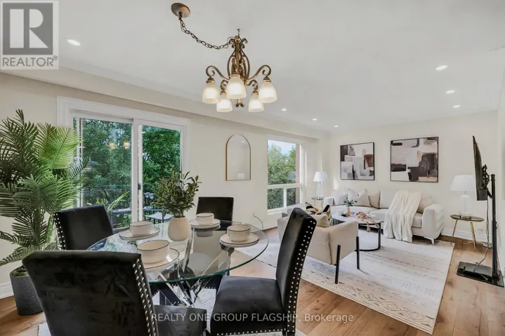 12 AZALEA COURT, Toronto (Humbermede), Ontario M9M1V1
