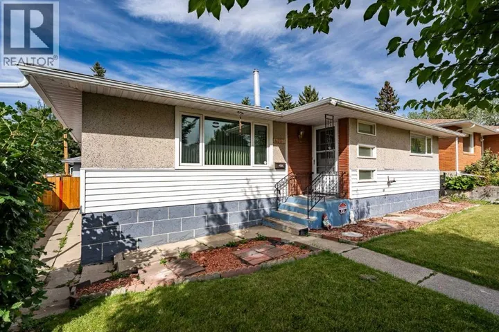 4327 19 Street NW, Calgary, Alberta T2L2B8